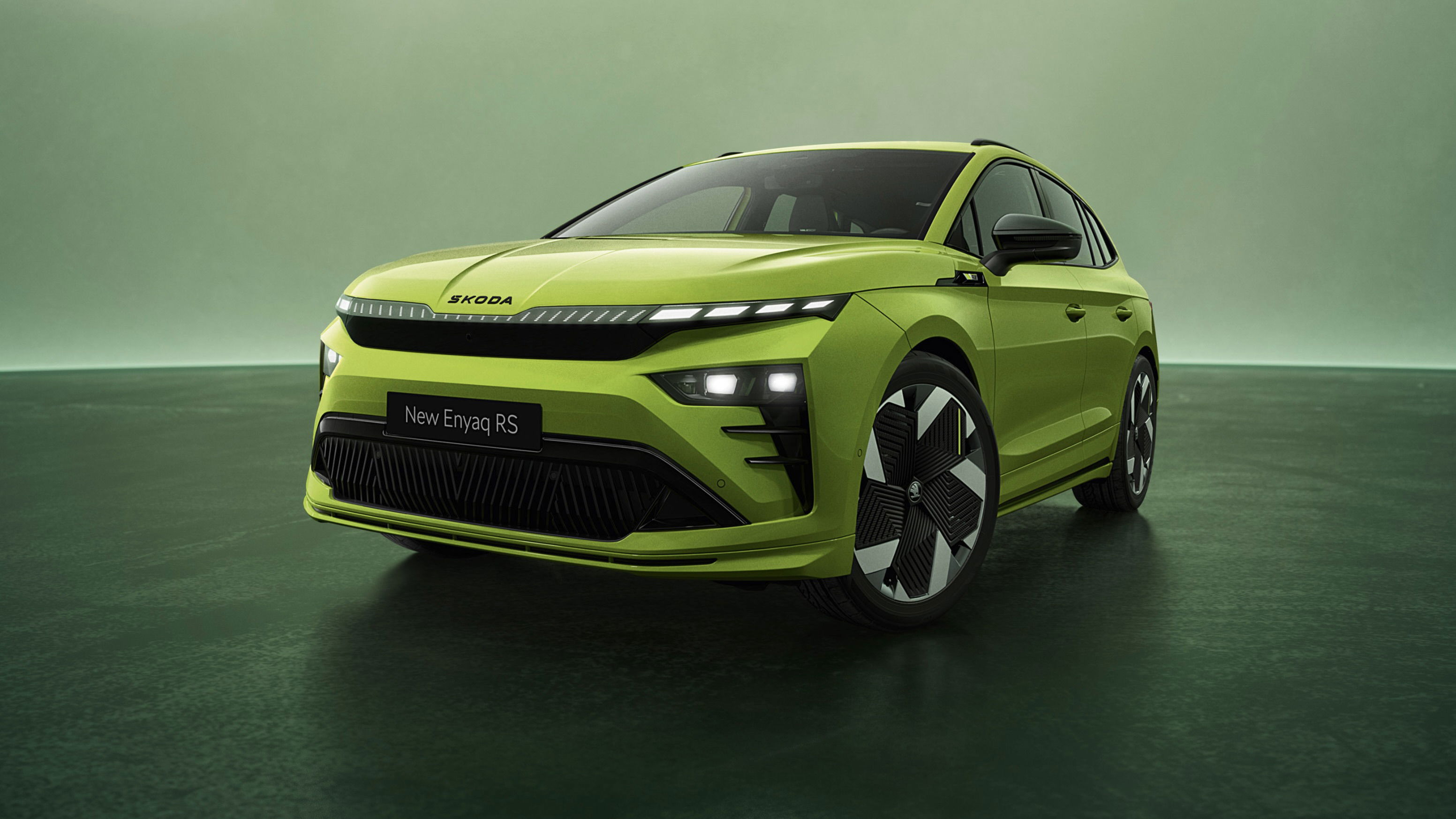Skoda Enyaq vRS - front